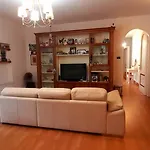 Judith Wright's Appartement
