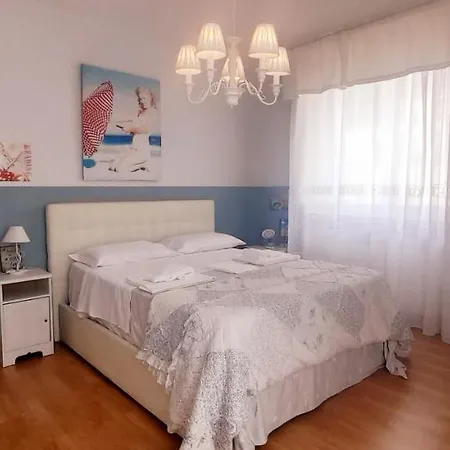 Judith Wright's דירה