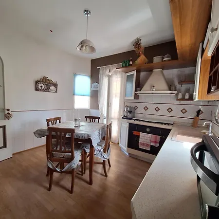 דירה Judith Wright's מאיורי