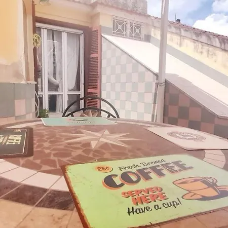 Judith Wright's * Maiori