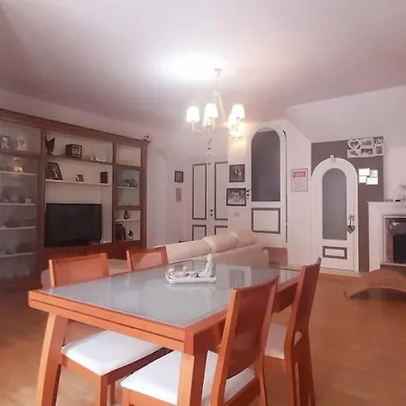 Judith Wright's Apartament